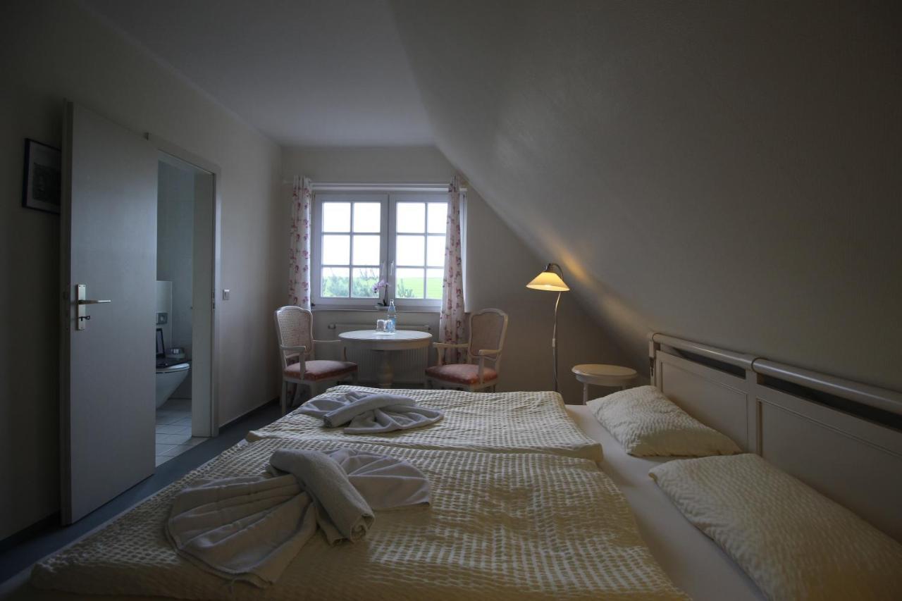 Landhaus Alt Reddevitz Middelhagen Buitenkant foto
