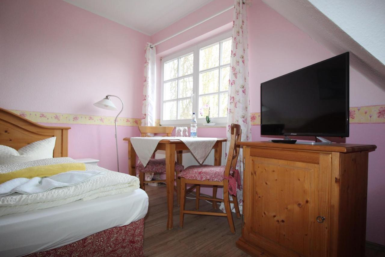 Landhaus Alt Reddevitz Middelhagen Buitenkant foto